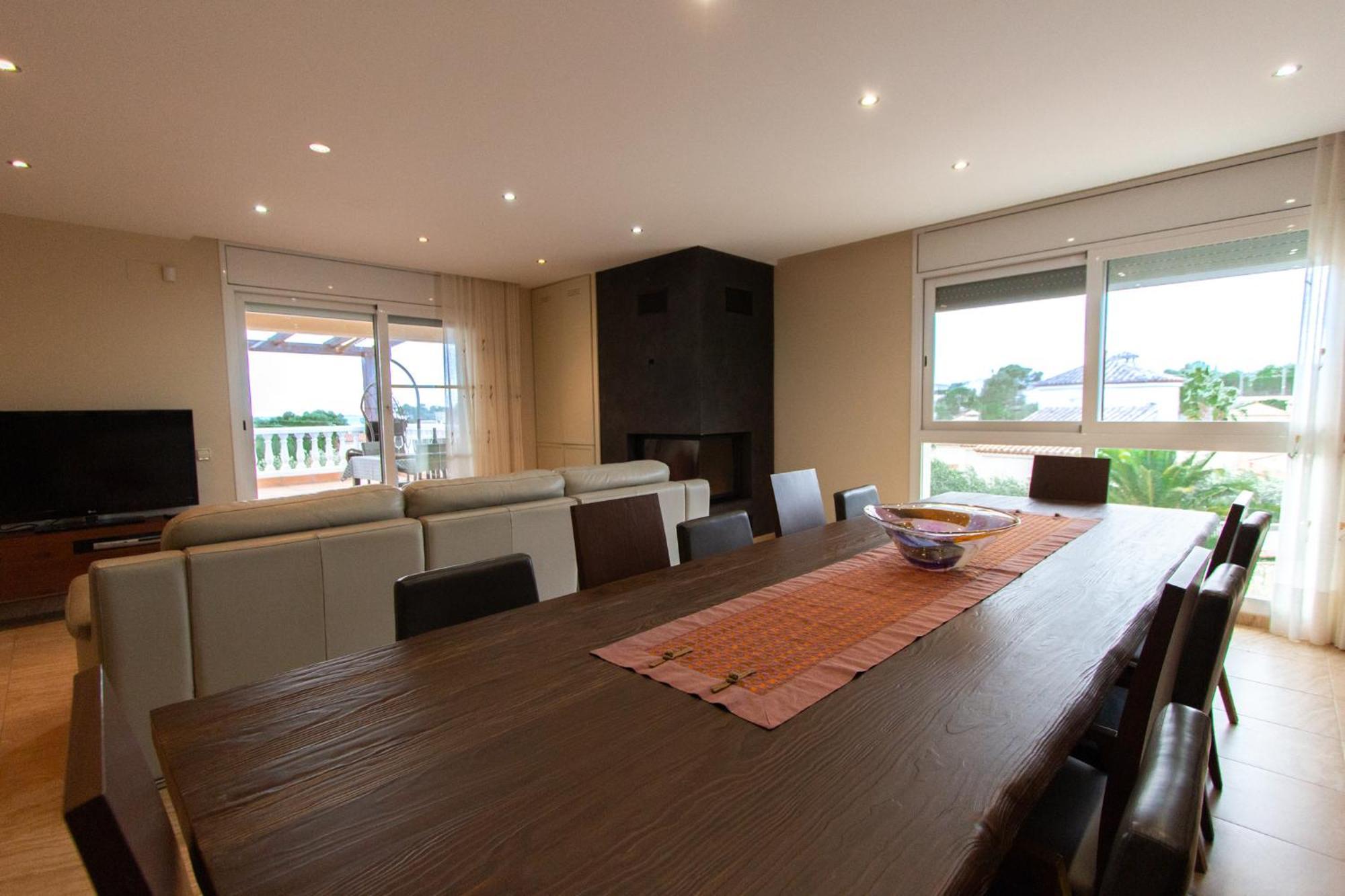 Willa Catalunya Casas Tranquil Paradise, Private Pool And Only 200 Meters To Beach! *