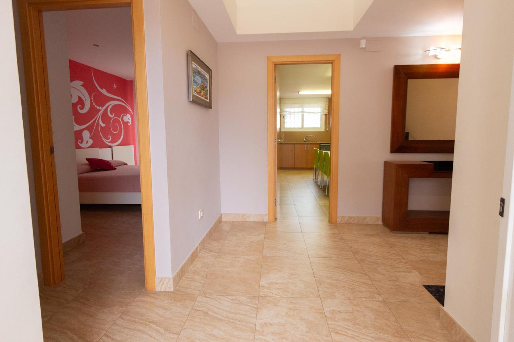 Catalunya Casas Tranquil Paradise, Private Pool And Only 200 Meters To Beach! L'Ampolla